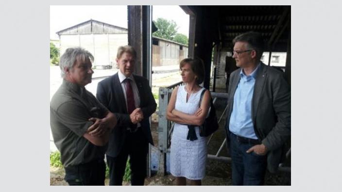 Von links nach rechts: Ralph Schmücker, Inhaber Gut Wansdorf, Bodo Oehme, CDU-Bürgermeister Schönwalde-Glien, Barbara Richstein, CDU-MdL, Uwe Feiler, CDU-Bundestagskandidat